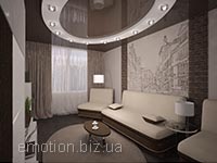 фотообои и кирпичи на стене в гостиной